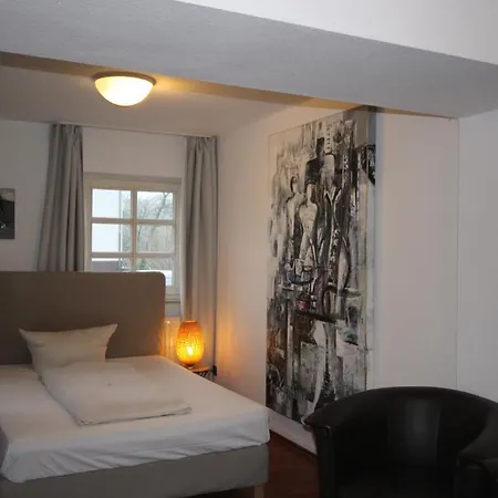 Nueller Hof 3* وبرتال