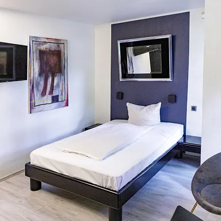 فندق Nueller Hof 3*