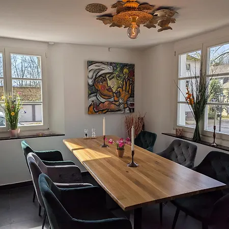 奴勒霍夫酒店 3*